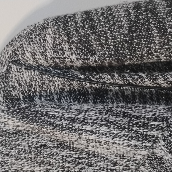 Torrid Moto Style Drape Front Cardigan Jacket Gold Metallic Detail Size 2 - Picture 9 of 13